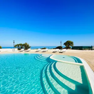 Rocce Rosse Aparthotel